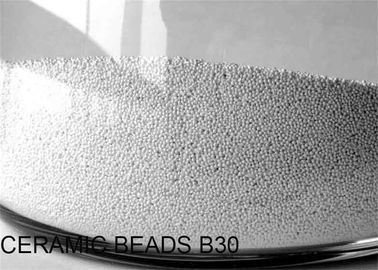 Materiale di brillamento 62% ZrO2 B30 della perla bassa di ripartizione per pulizia della superficie di metallo