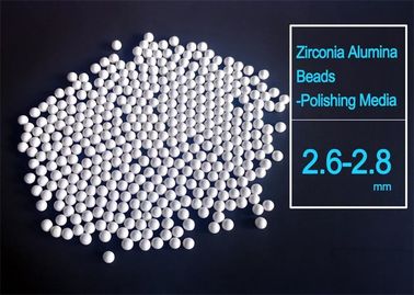 Il biossido di zirconio ha indurito le perle dell'allumina per metallo che lucida in levigatrice di vibrazione
