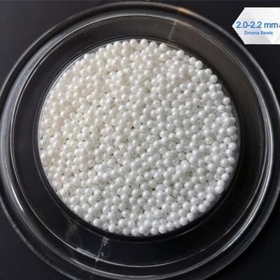 2.0 - 2.2mm / 2.2 - 2.4mm Zirconium Oxide Balls , Sphere Zirconia Sintering Beads