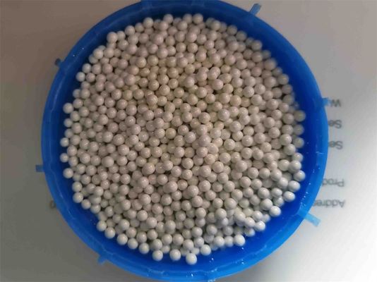 Round Solid Ball Vertical Grinding Mill 65 Zirconium Silicate Beads 2.0 - 2.2mm